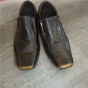Sophisticated Black and Brown Men's Slip-On Loafers